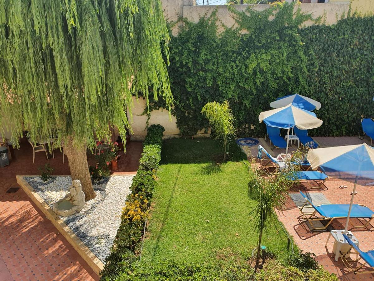 Sofia Studios & Apts Ayía Marína Екстериор снимка