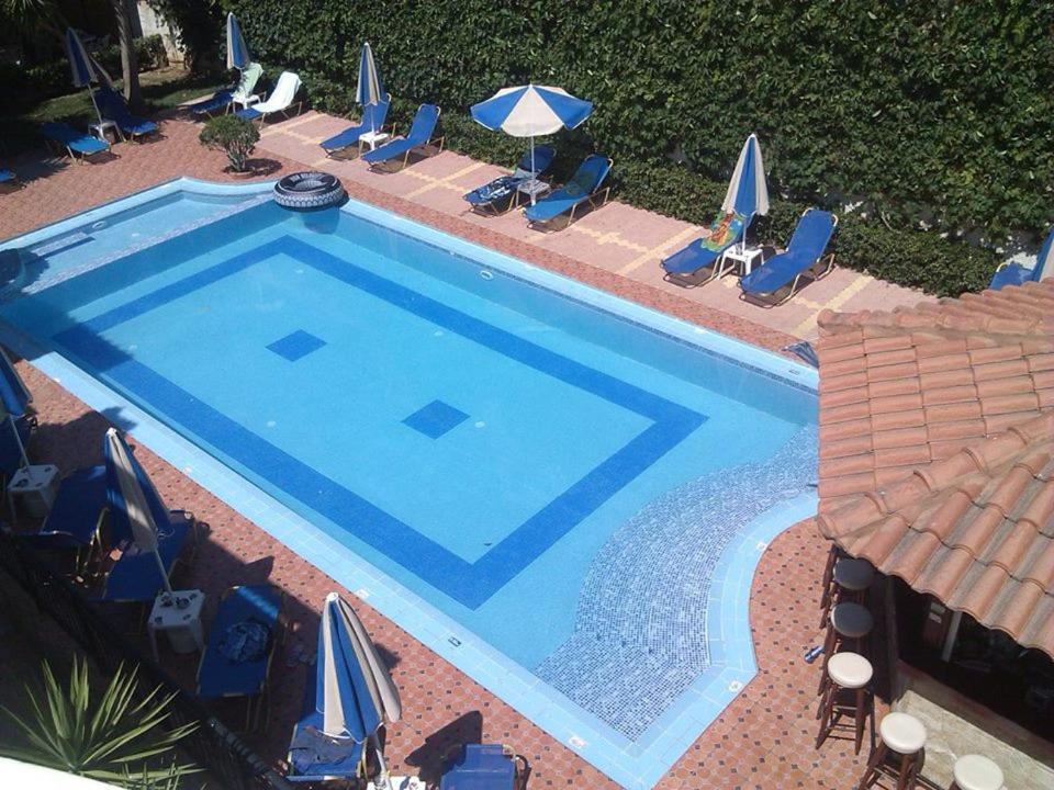 Sofia Studios & Apts Ayía Marína Екстериор снимка