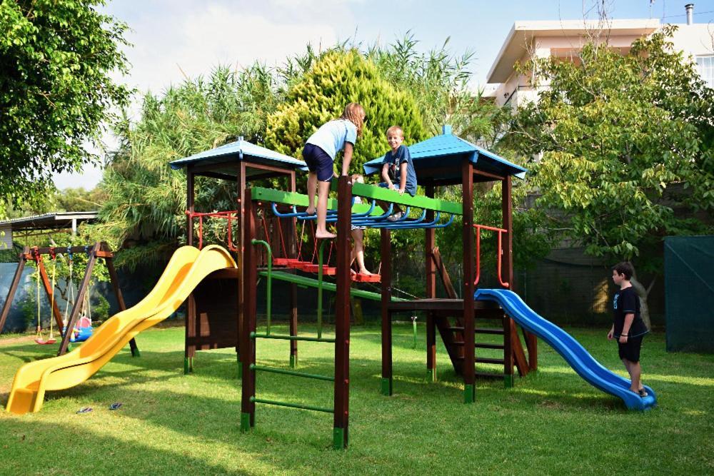 Sofia Studios & Apts Ayía Marína Екстериор снимка