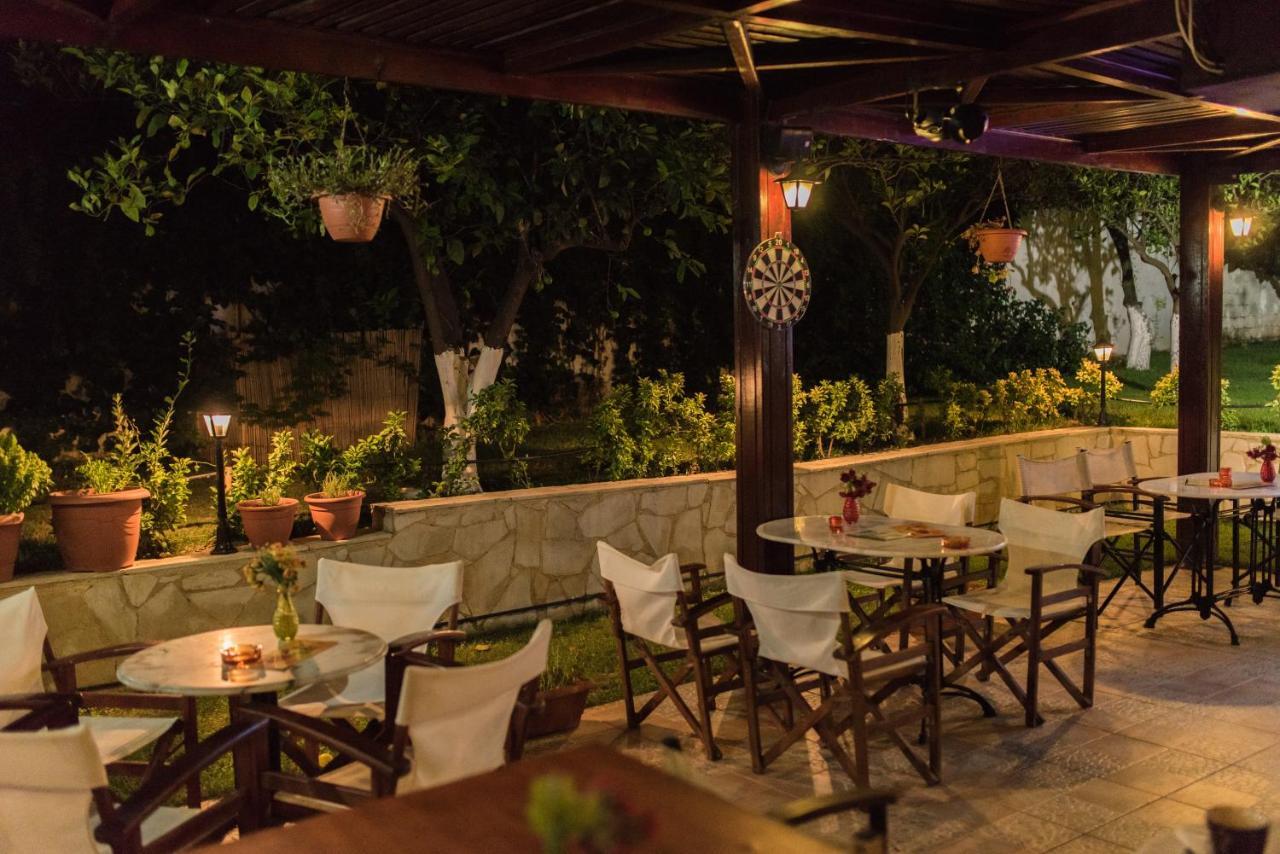 Sofia Studios & Apts Ayía Marína Екстериор снимка