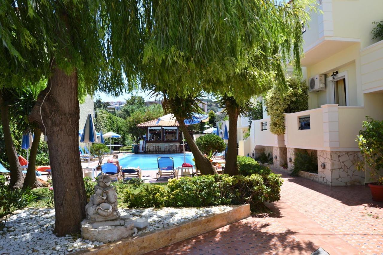 Sofia Studios & Apts Ayía Marína Екстериор снимка