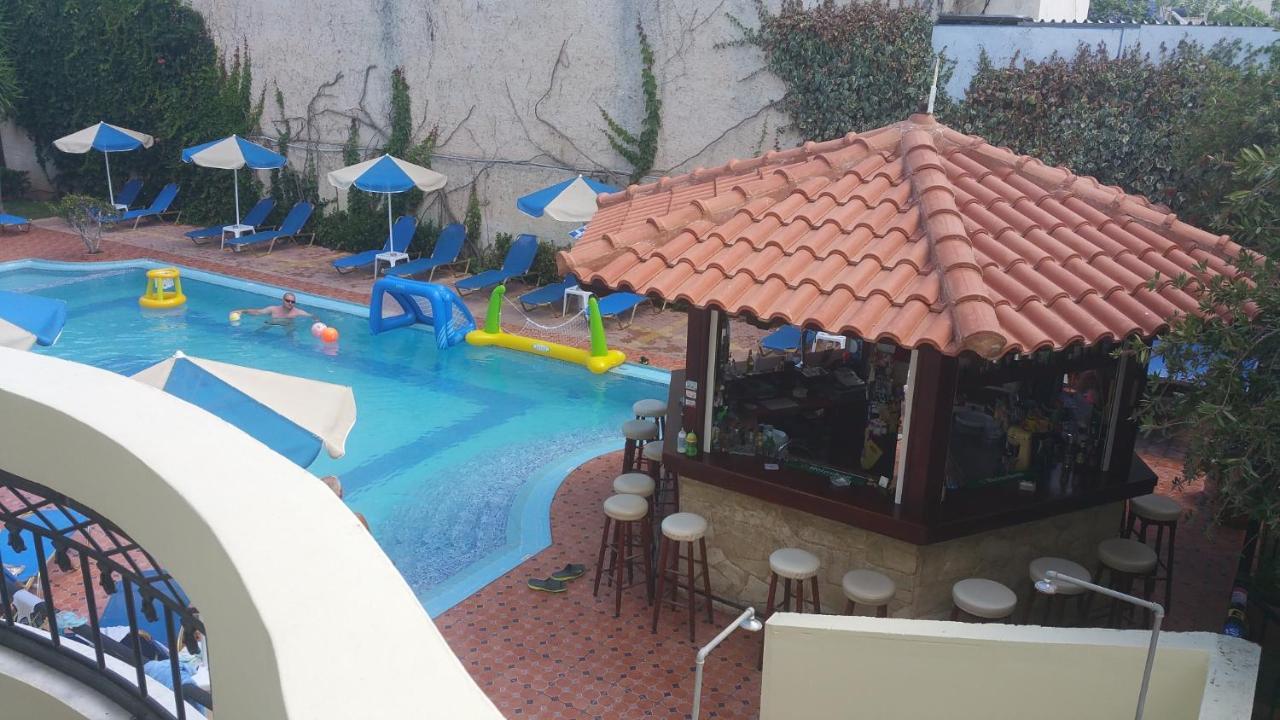 Sofia Studios & Apts Ayía Marína Екстериор снимка