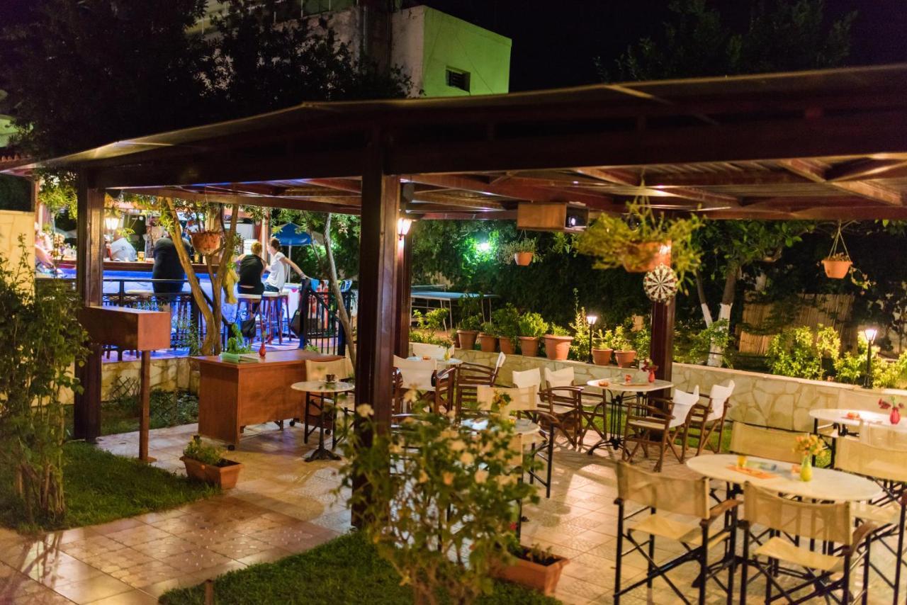 Sofia Studios & Apts Ayía Marína Екстериор снимка
